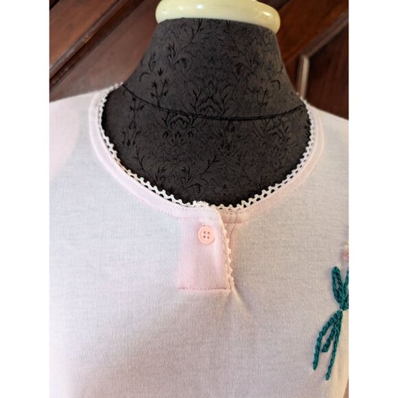 VTG E.M.I. LTD Plus Size 24W Light Pink Long Sleeve Top Floral Embroidery NWT - Picture 2 of 8